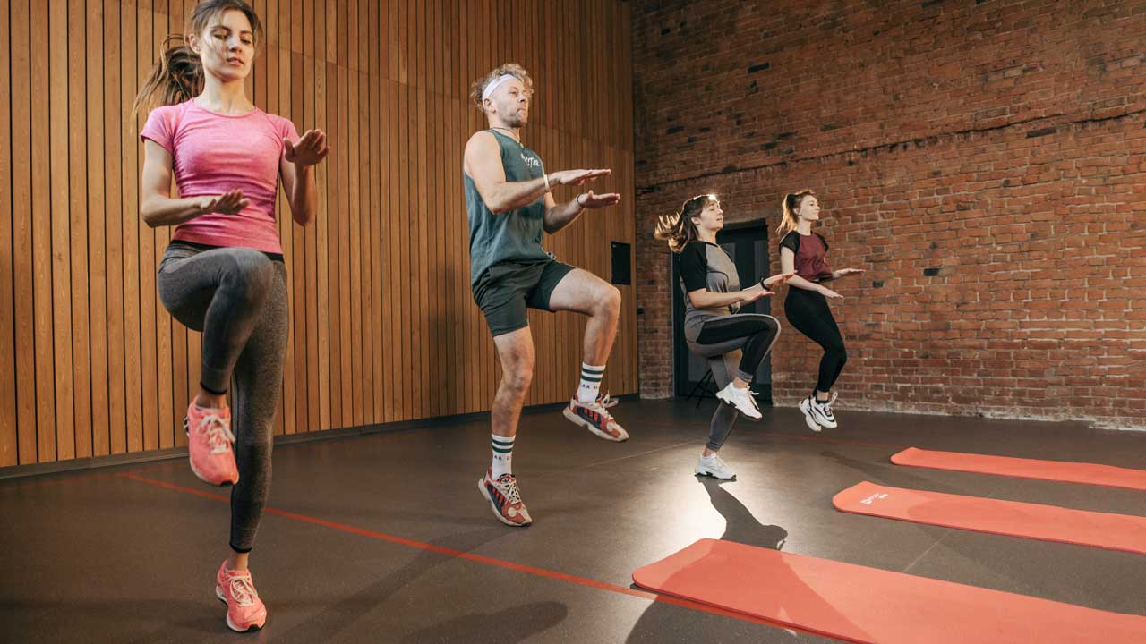 Evi Masters Indoor Training